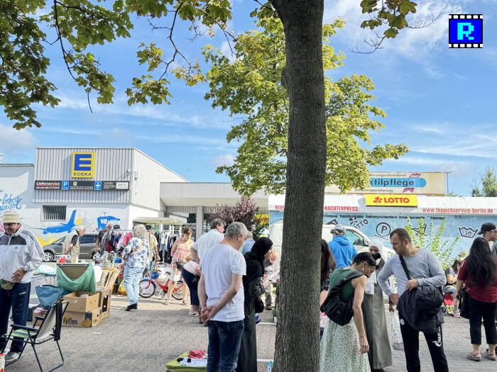 Flohmarkt EDEKA Ollenhauer Strasse